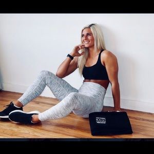 Lululemon energy bra